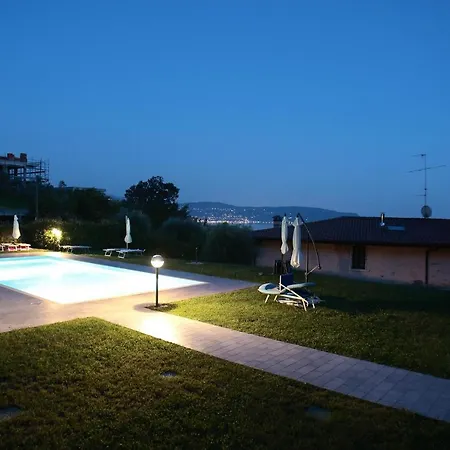 Panorama Lake View, Pool & Garden, 2 Bathrooms, Kingsize & Single-Beds, Fast Internet Toscolano Maderno Exterior photo
